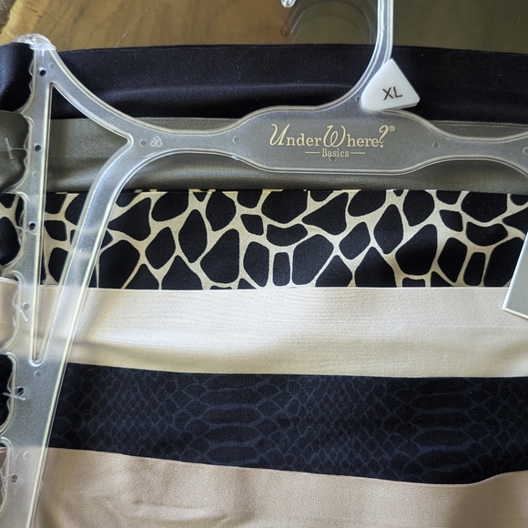 NWT Ladies 6 pack Laser Thongs - Picture 3 of 7